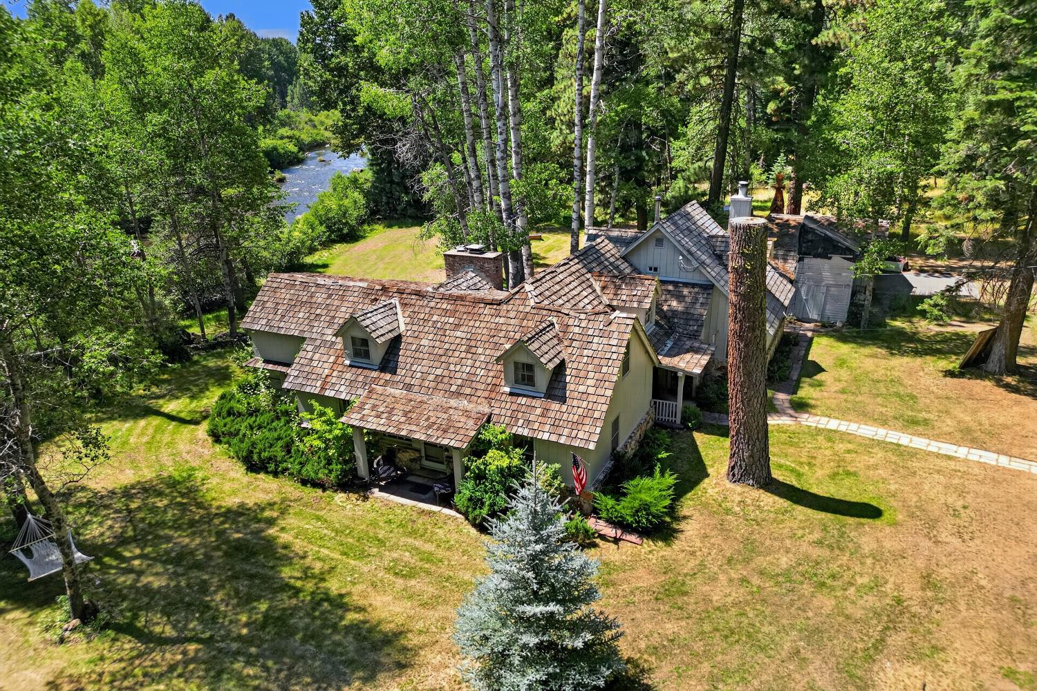 735 Feather River Drive — photo