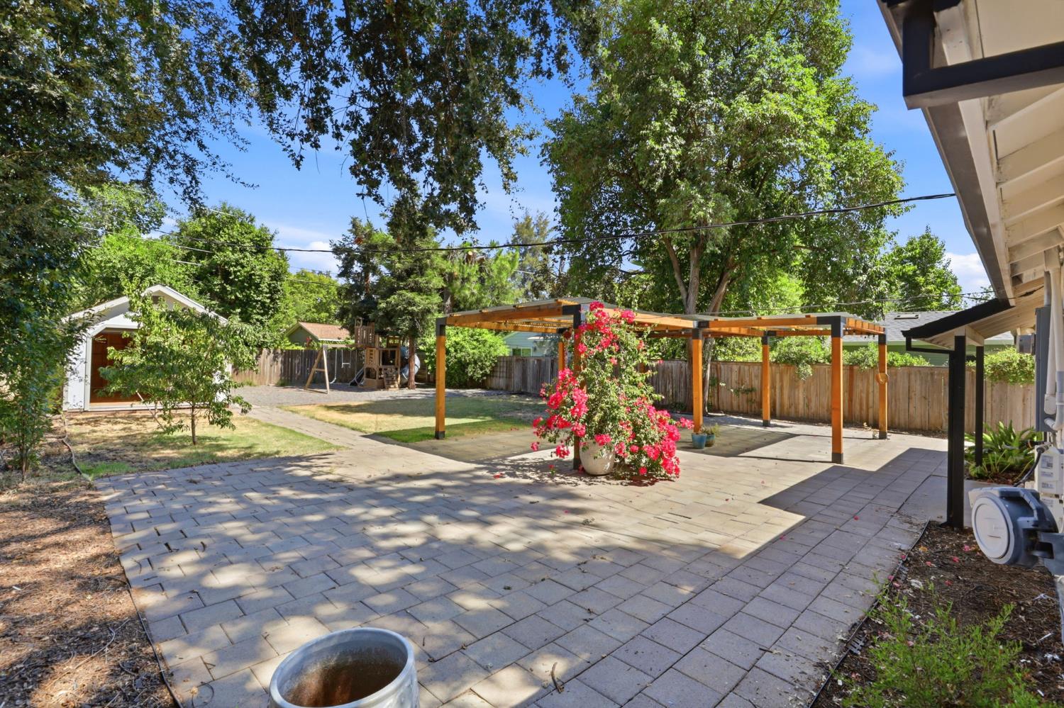 832 L Street, Davis, CA 95616 — photo 2