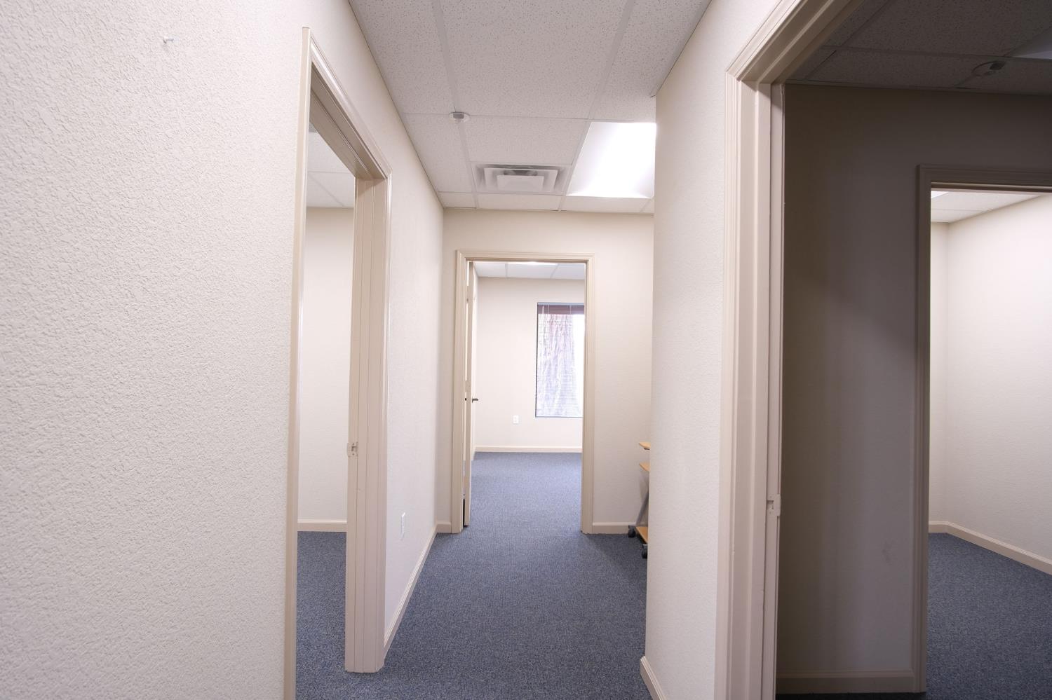2813 Coffee Road #E-1, Modesto, CA 95355 — photo 3