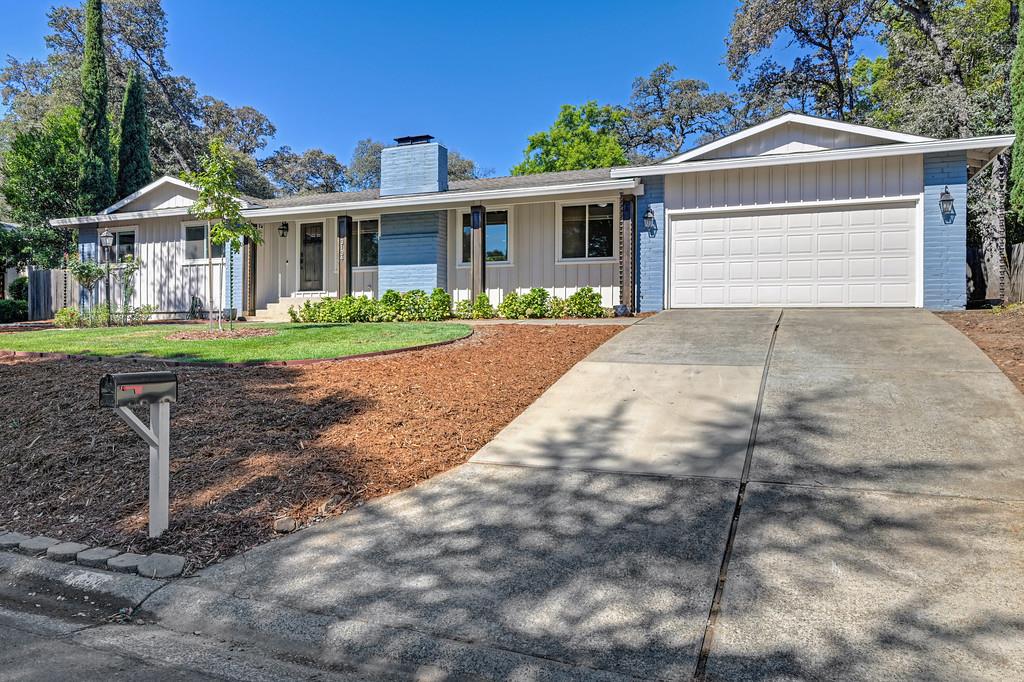 3134 Stanford Lane — photo