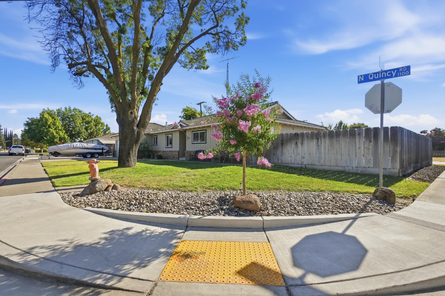 545 N Quincy Road, Turlock, CA 95380 — photo 2