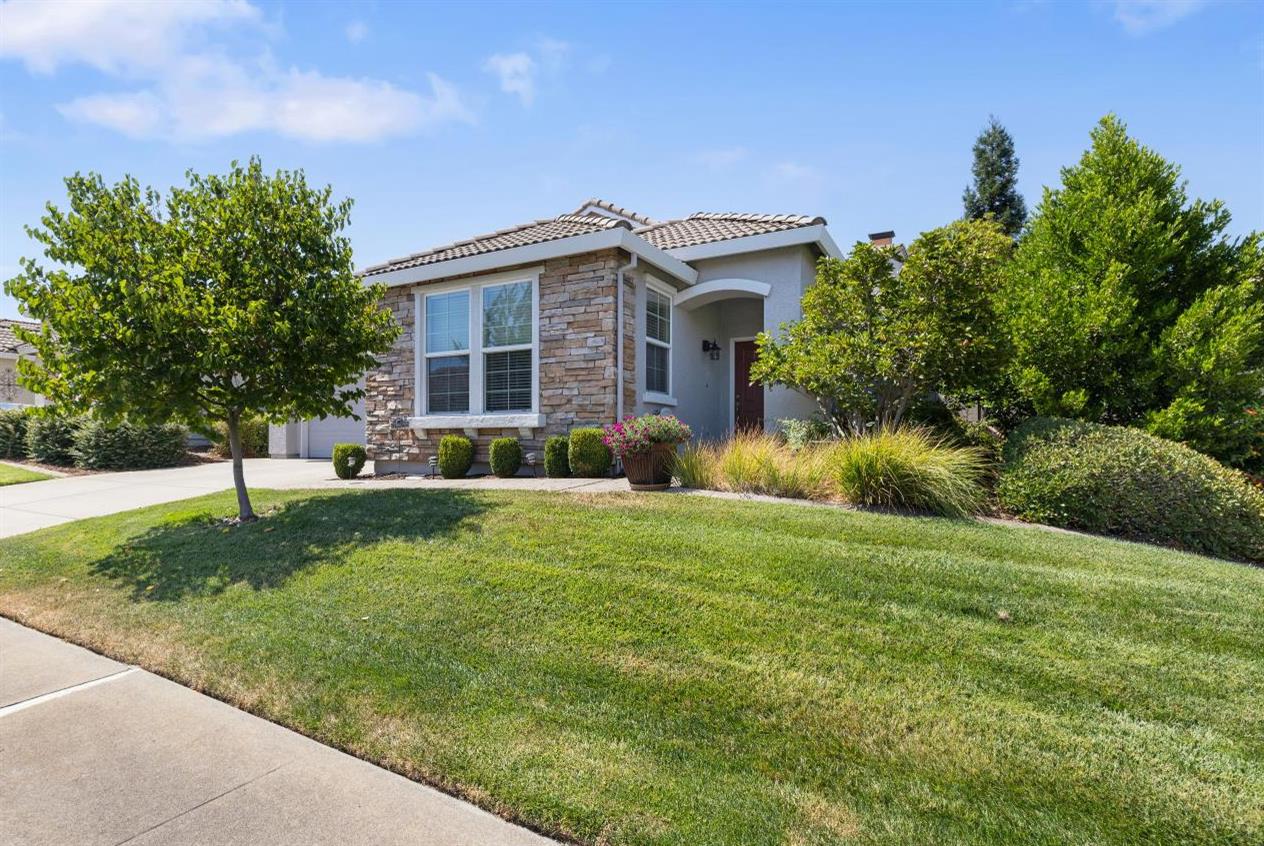 5032 Covered Bridge Way — photo