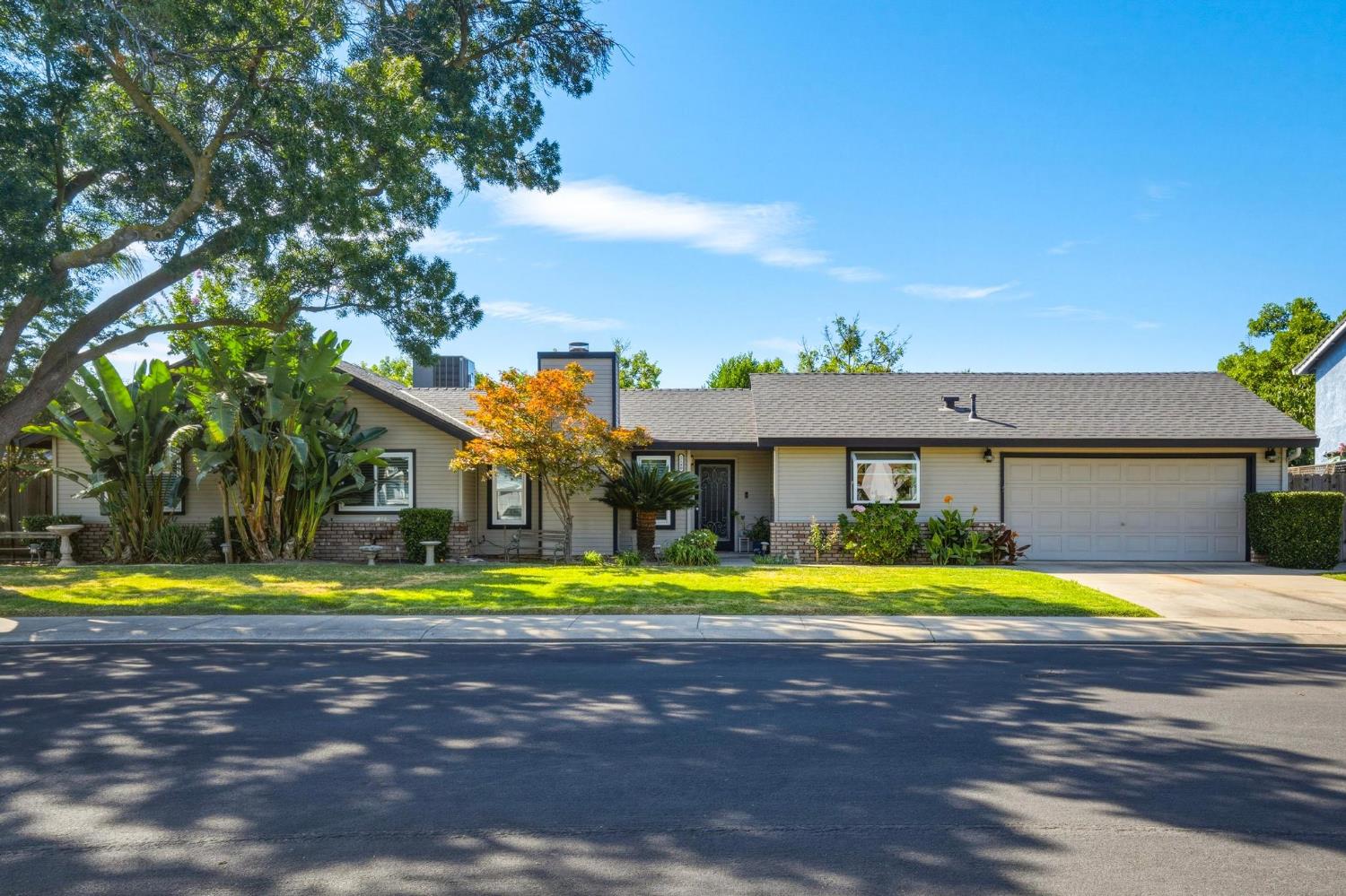 2140 Claymont Drive — photo
