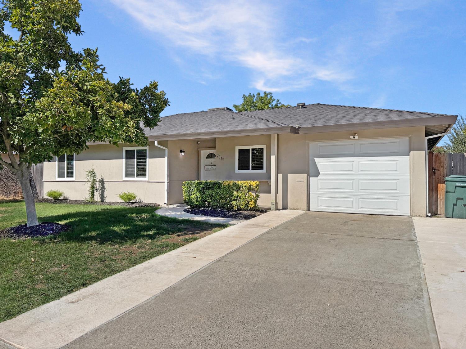 7013 Thomas Drive — photo