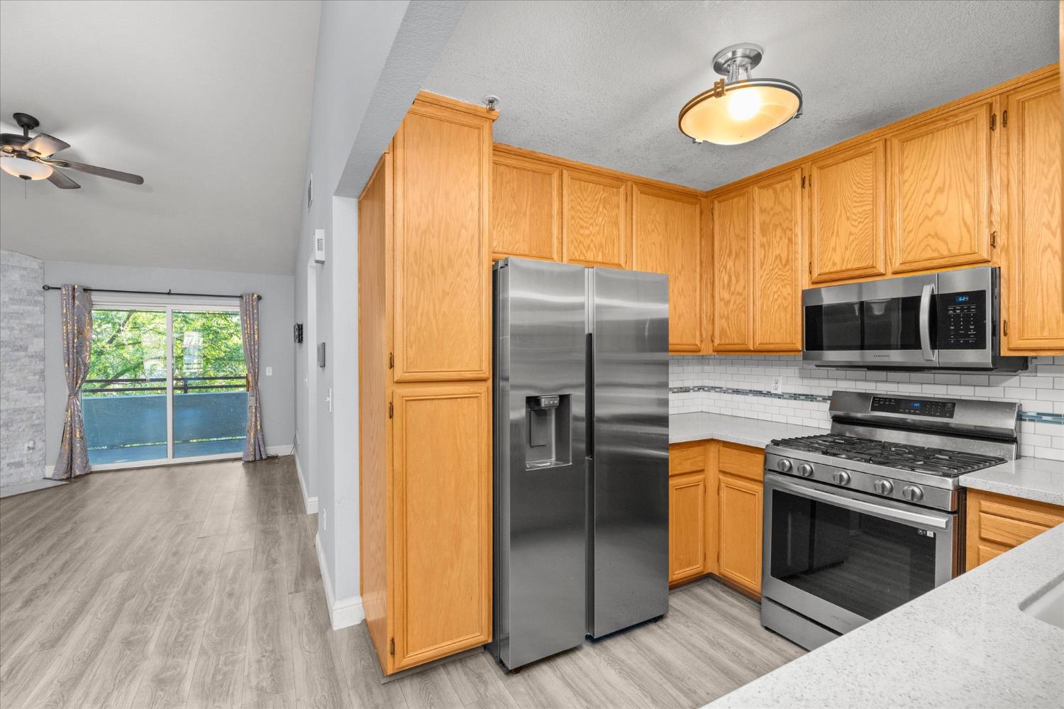 7322 York Town Place 906 — photo
