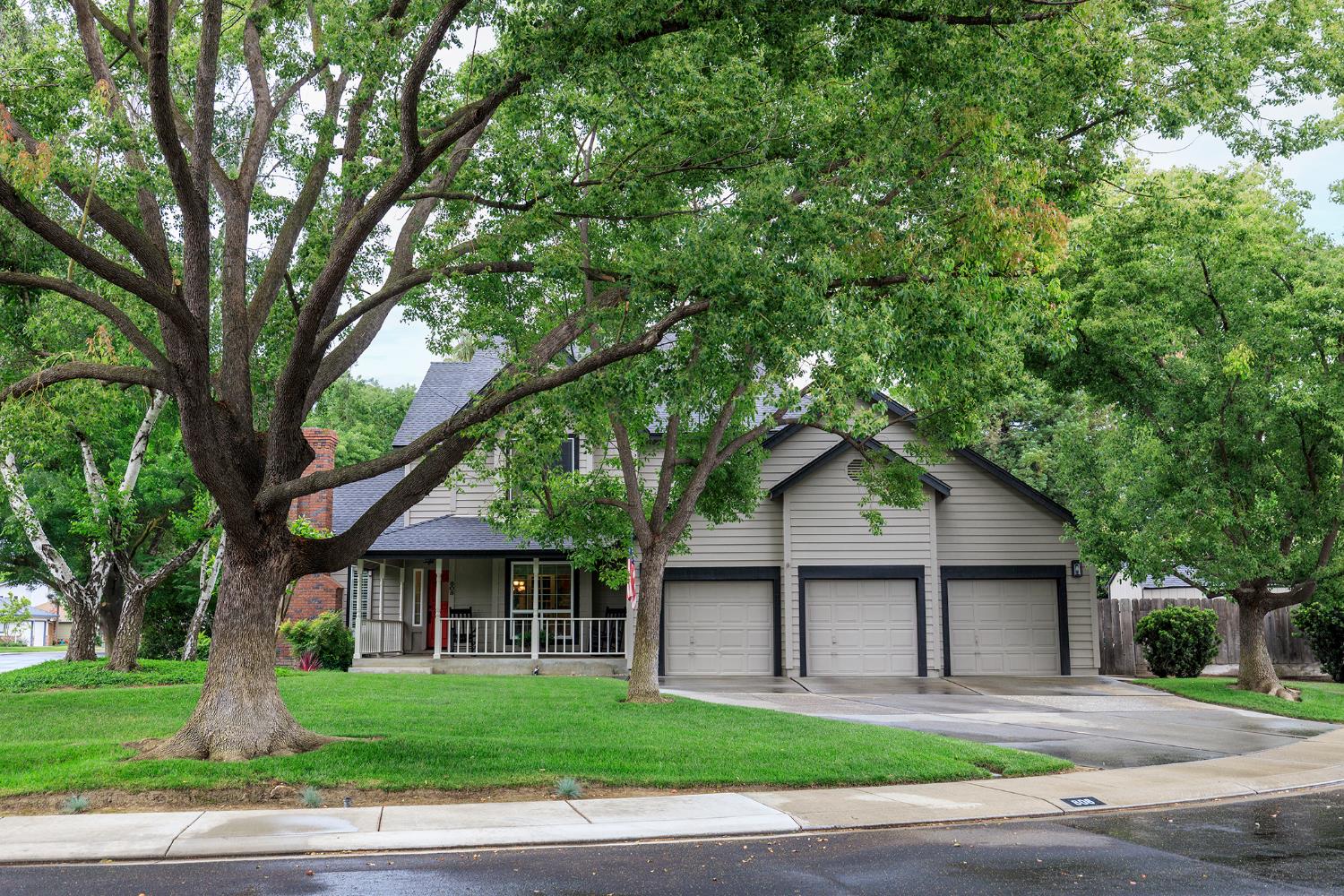 808 Stonecreek Circle — photo