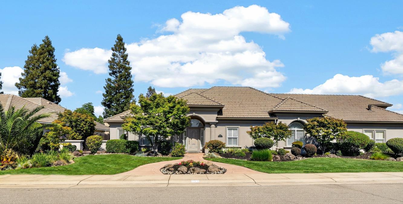 1116 Bridgetowne Drive — photo
