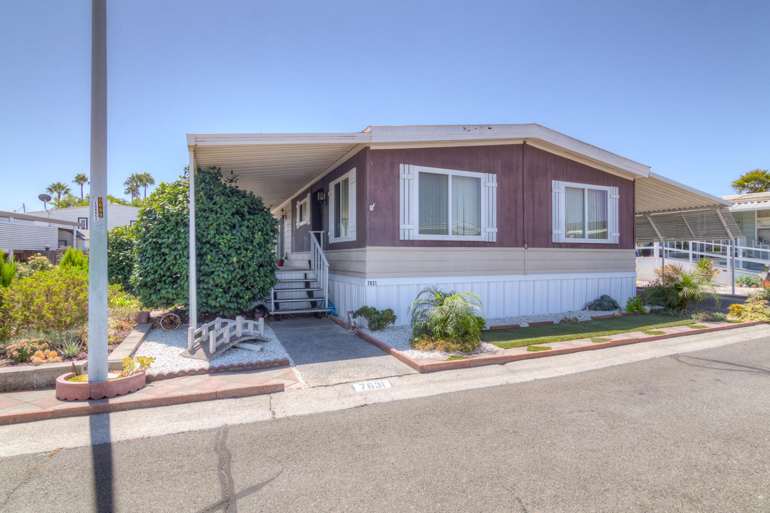 7631 Pintail Circle — photo
