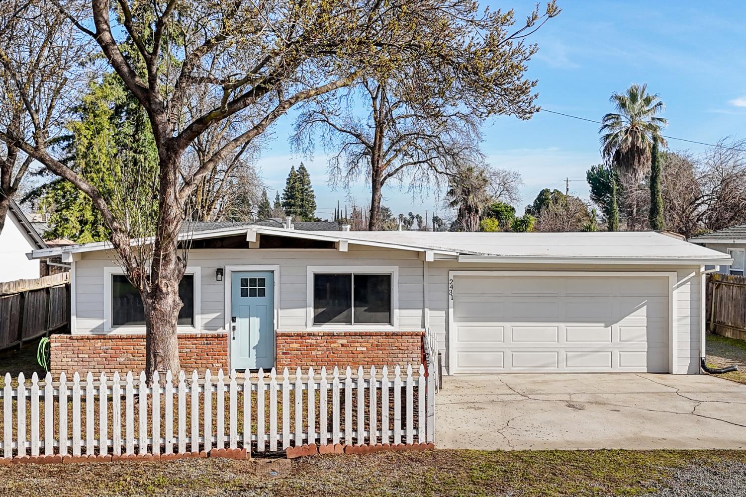 2431 Madrone Street — photo