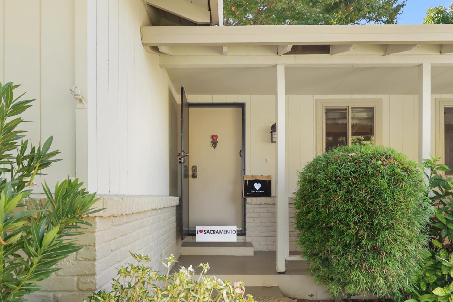 6218 Saint James Drive, Carmichael, CA 95608 — photo 3