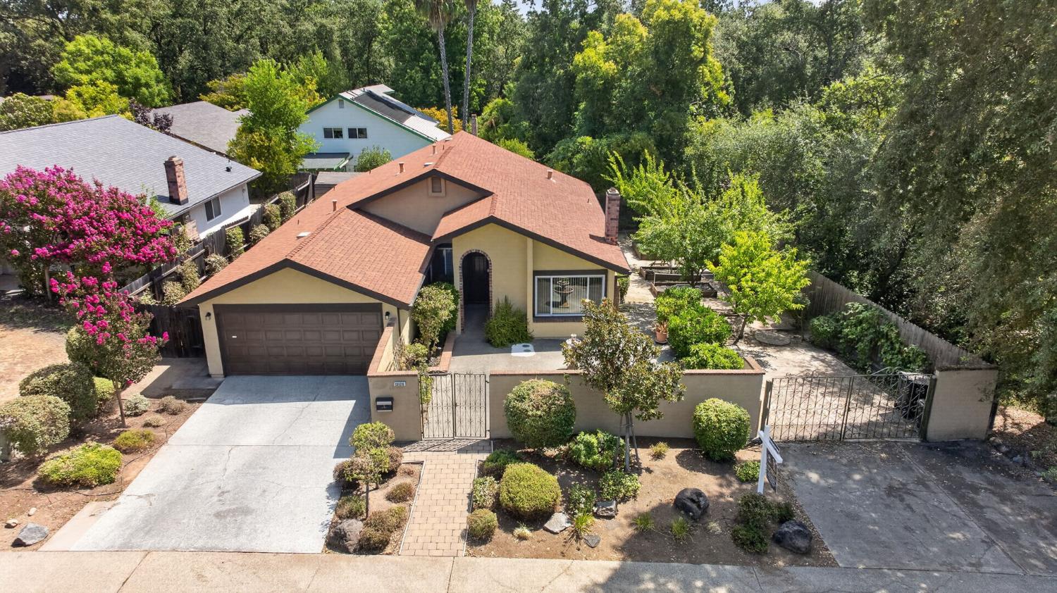 13128 Fair Oaks Boulevard — photo