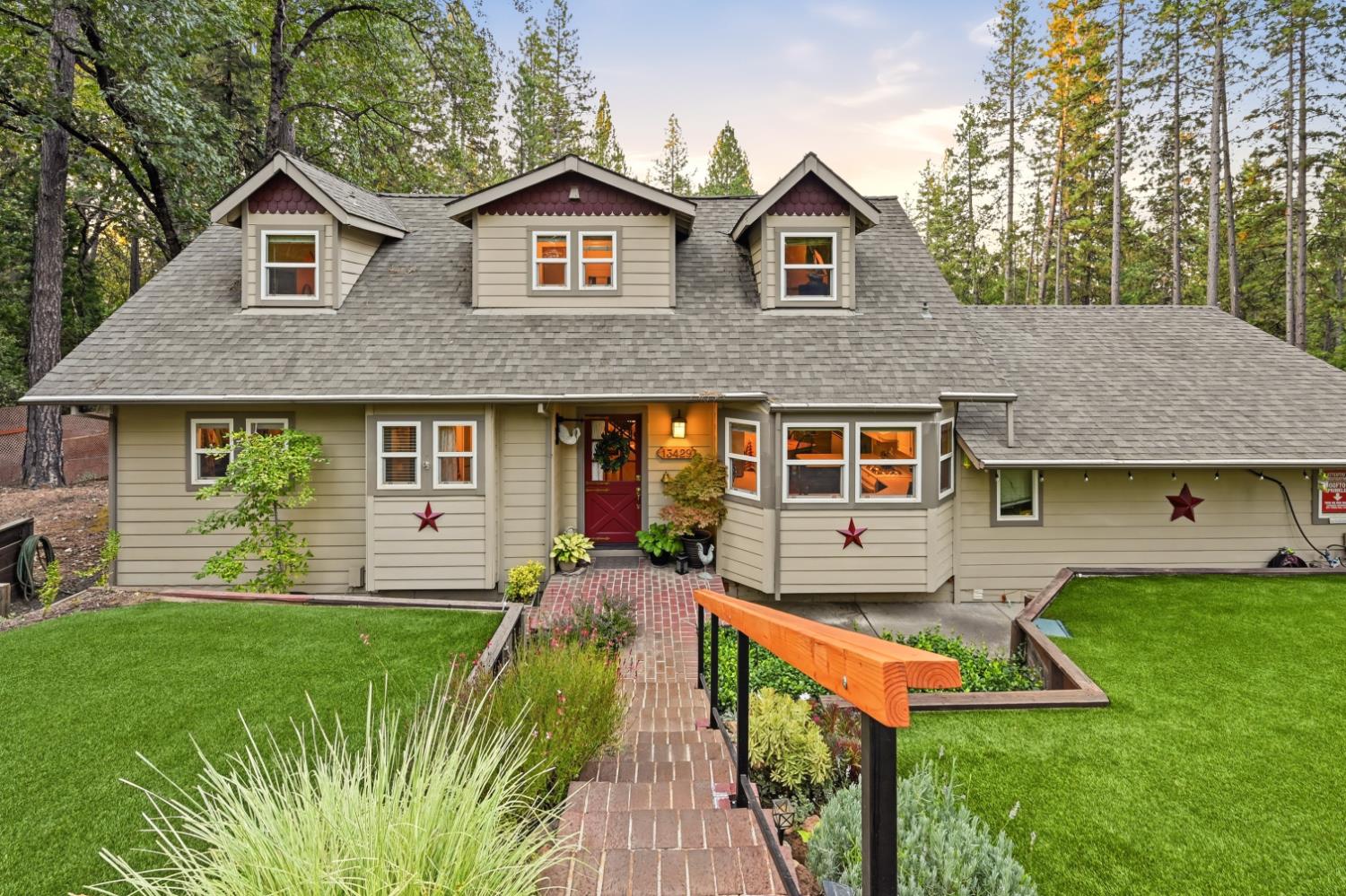 13429 Squirrel Creek Road — photo