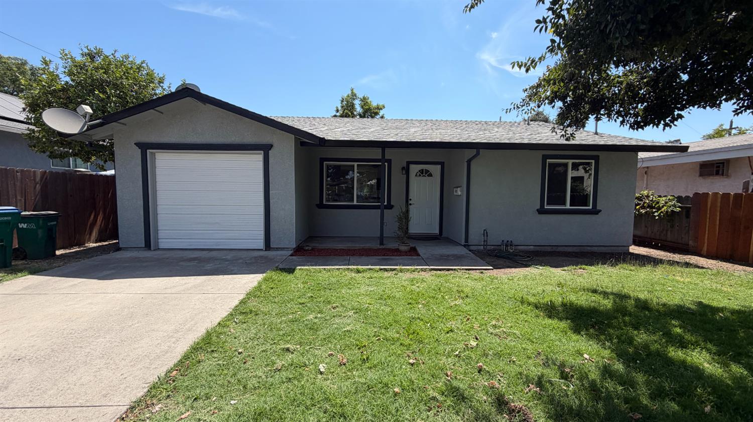 1640 E Scotts Avenue — photo