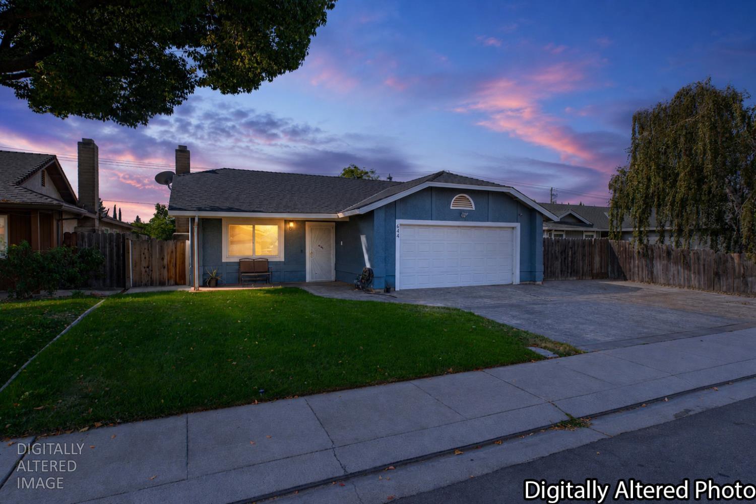 644 Swallow Drive — photo