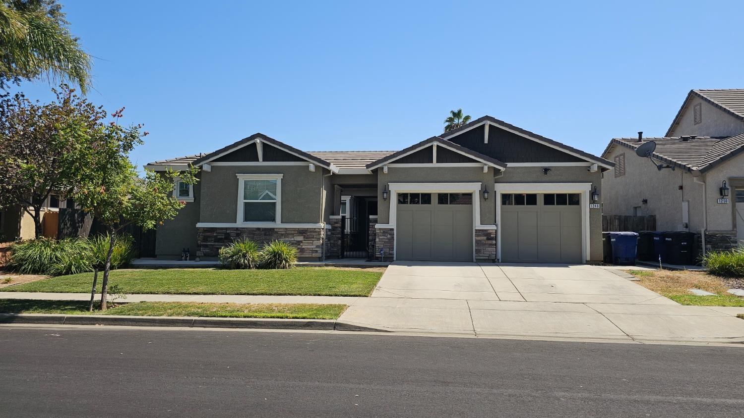 1246 Sweet Briar Drive — photo