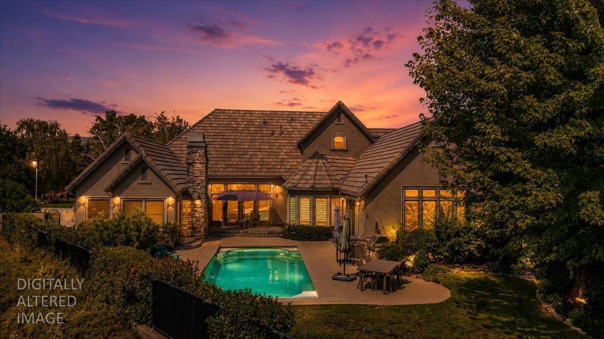 10 Grandview Ct Court — photo