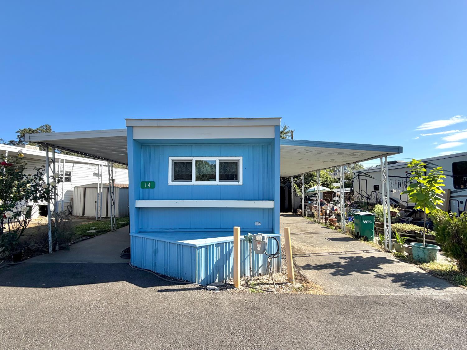 14610 Mono Way — photo