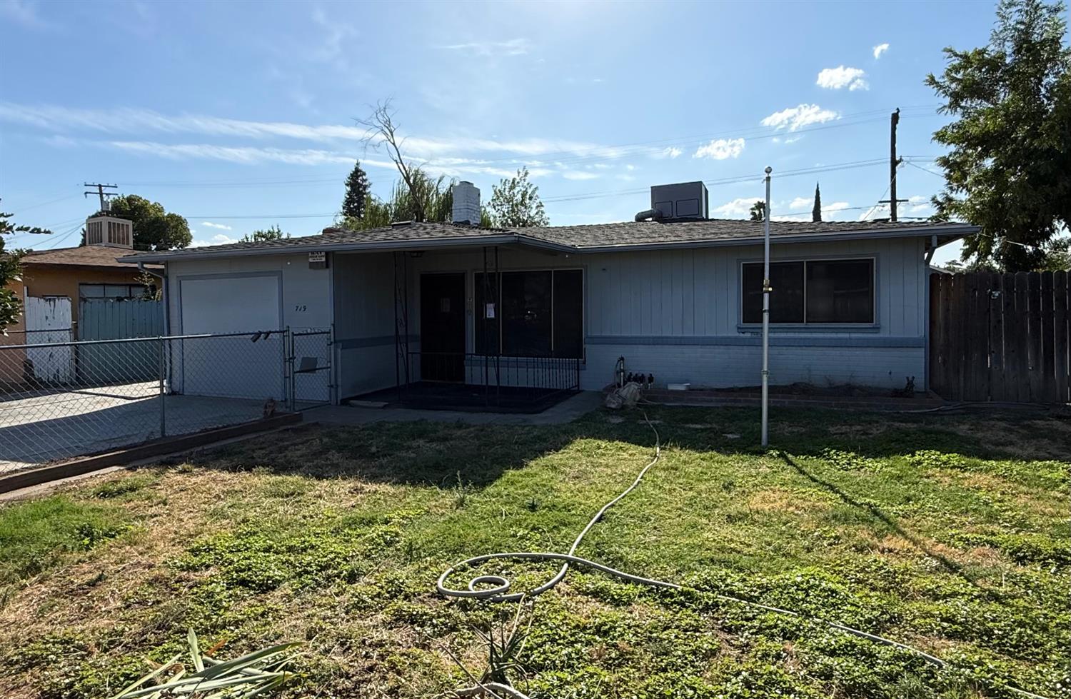 719 Kazmir Court — photo