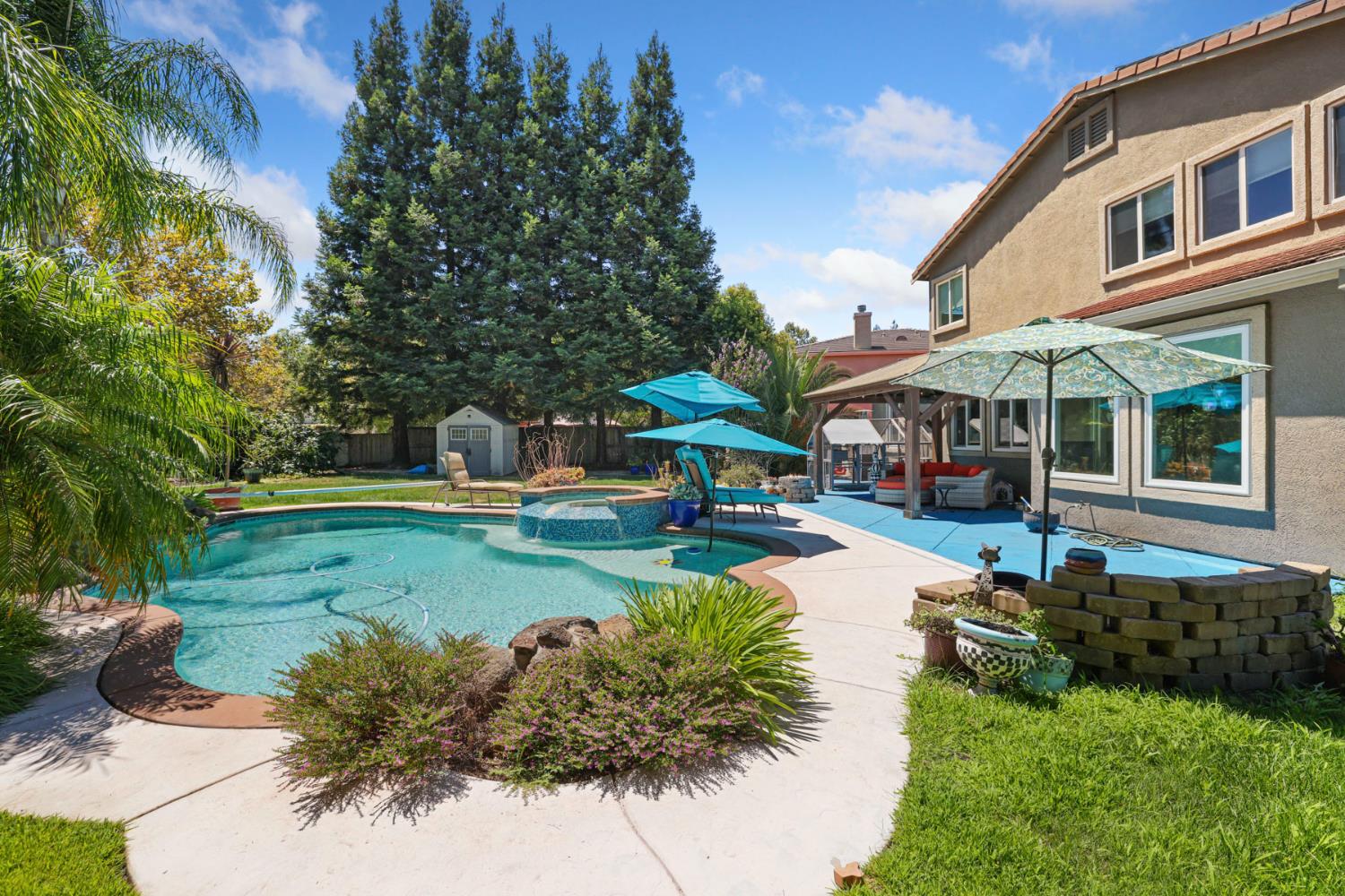 5337 Ridgeview Circle — photo