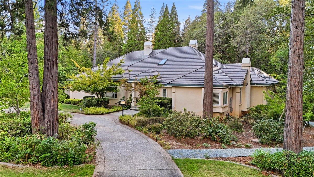 13195 Woodstock Drive — photo