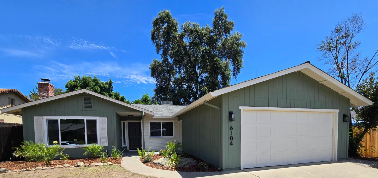 6104 Rita Lou Way — photo