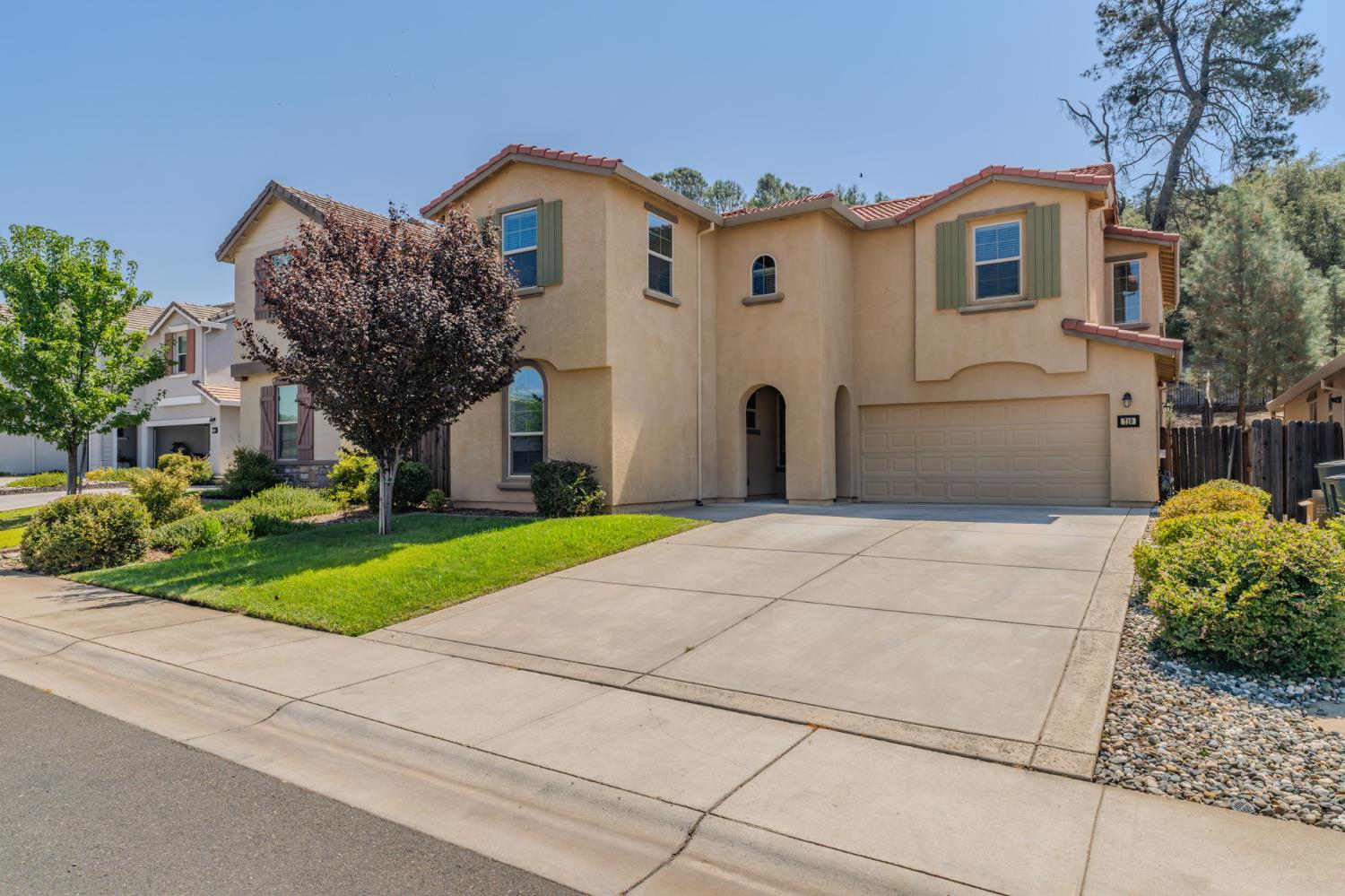 710 Clover Drive — photo
