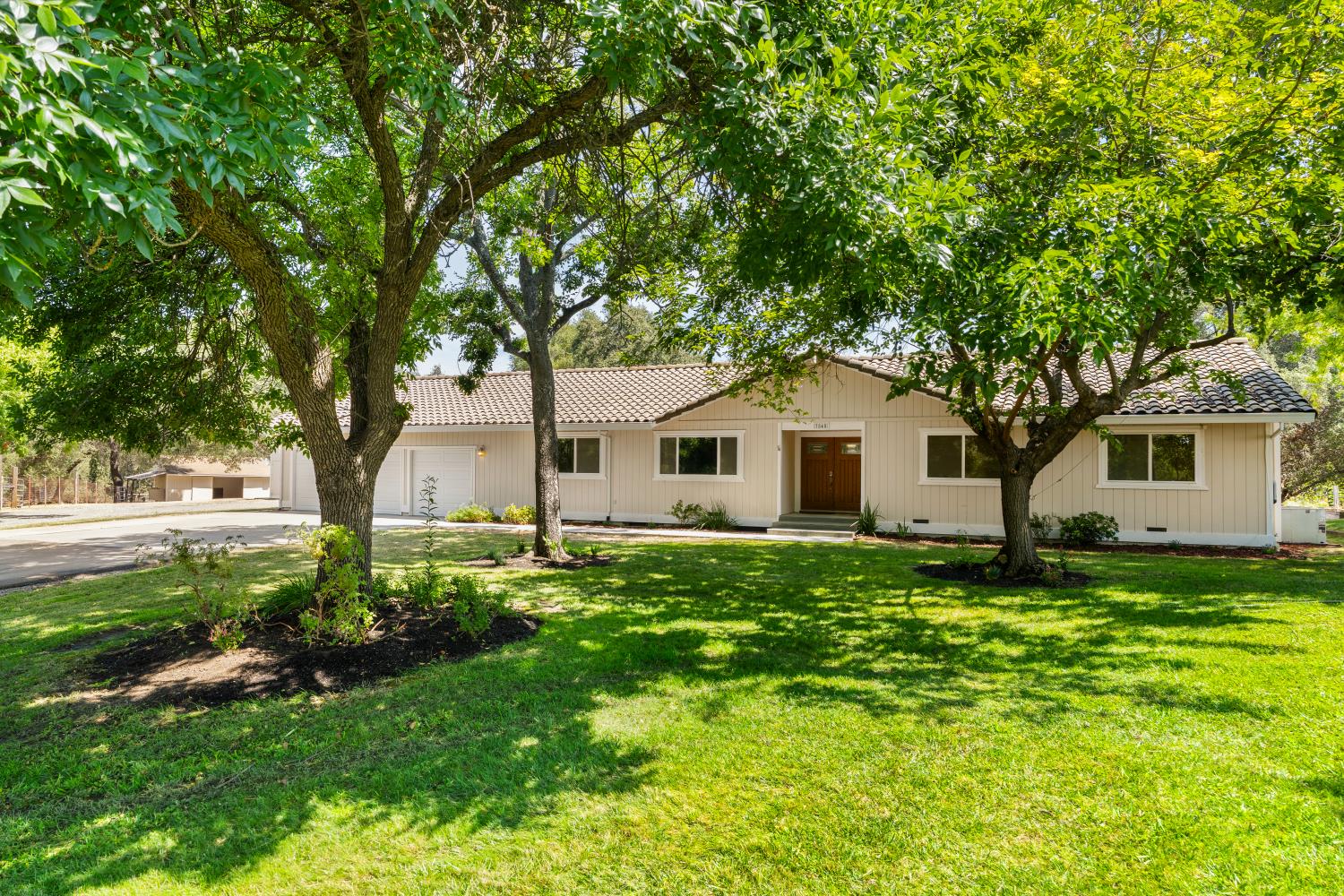 7845 Jeannie Court — photo