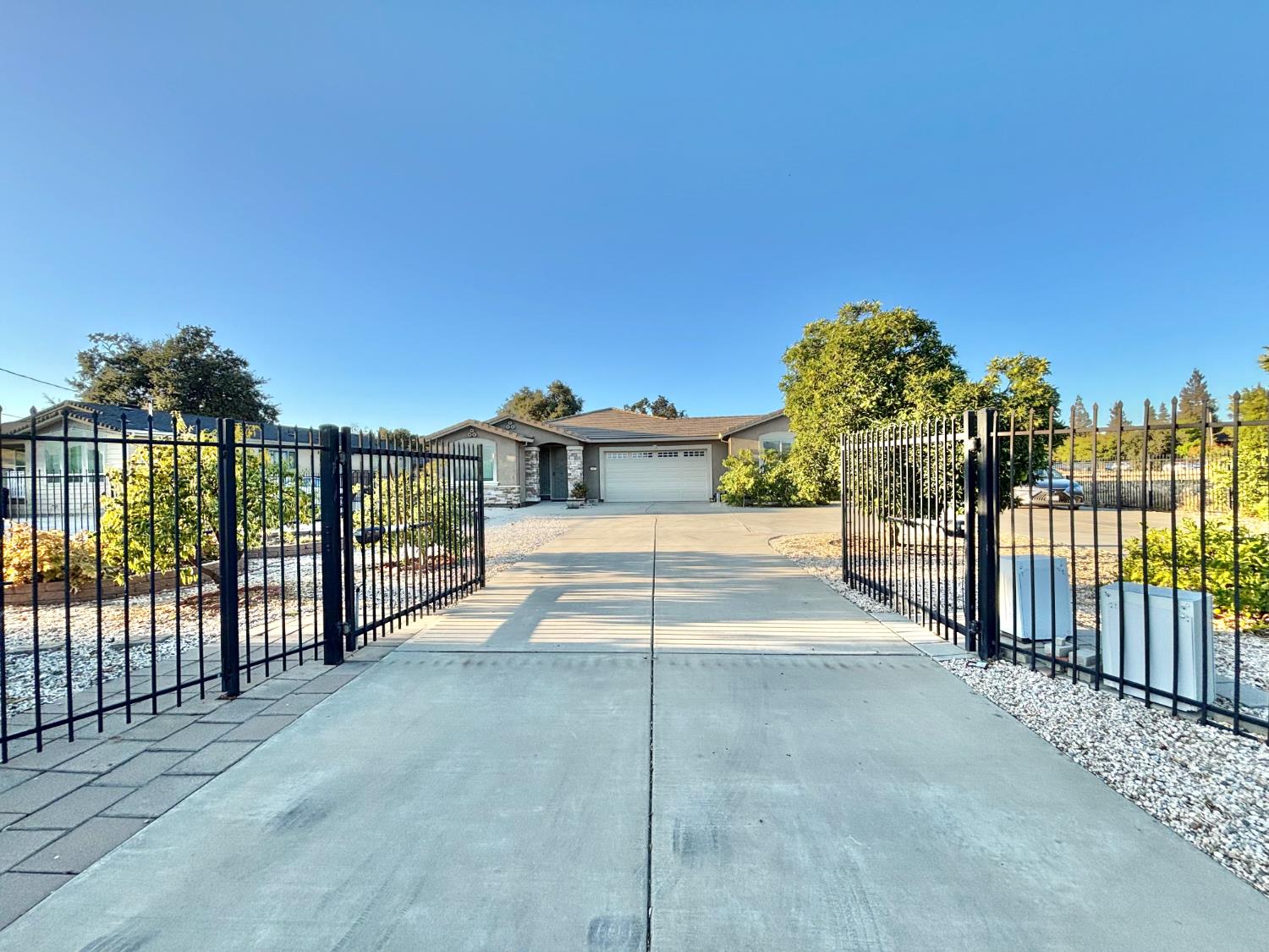 6407 Elder Creek Road — photo