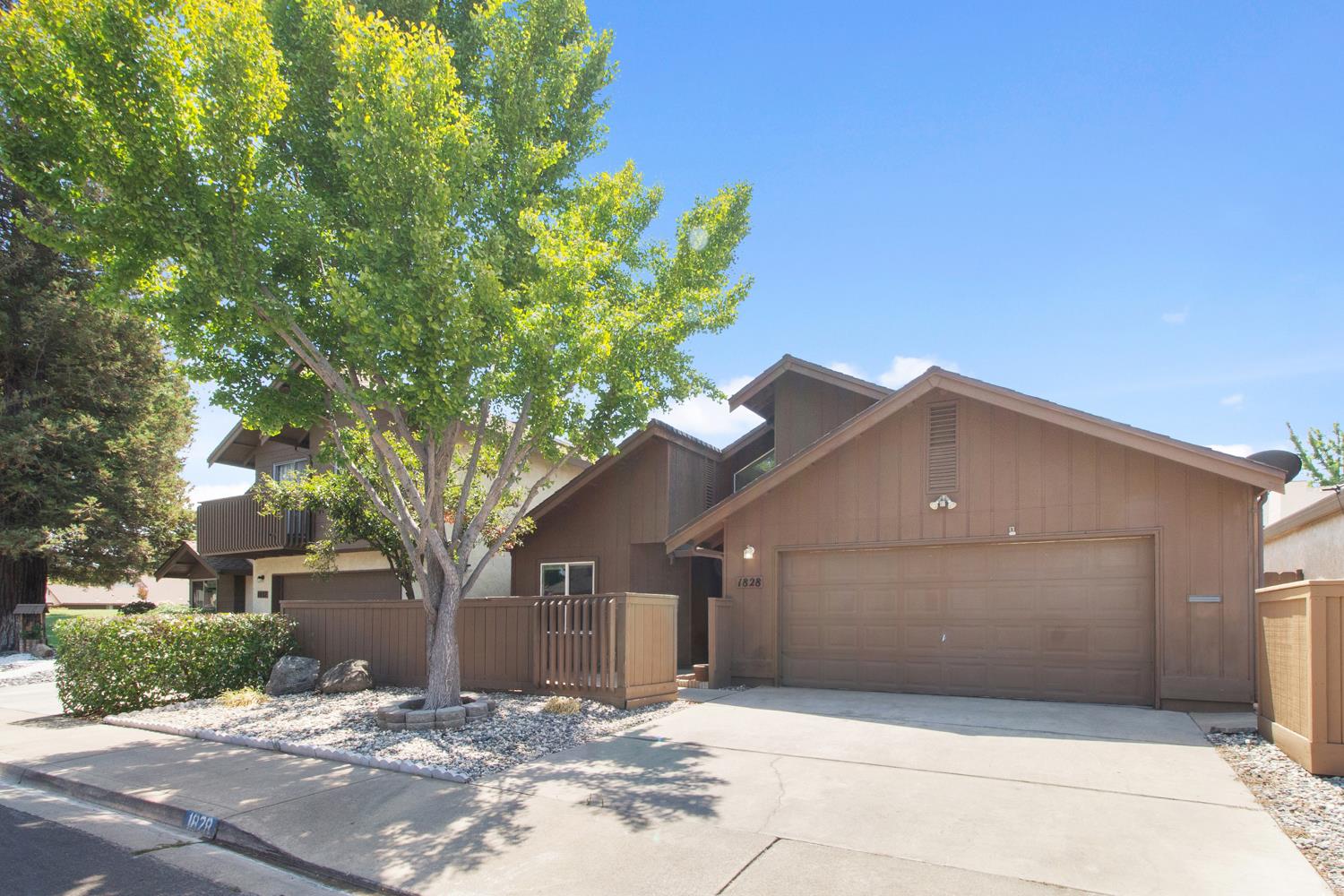 1828 Oak Leaf Drive, Modesto, CA 95354 — photo 2