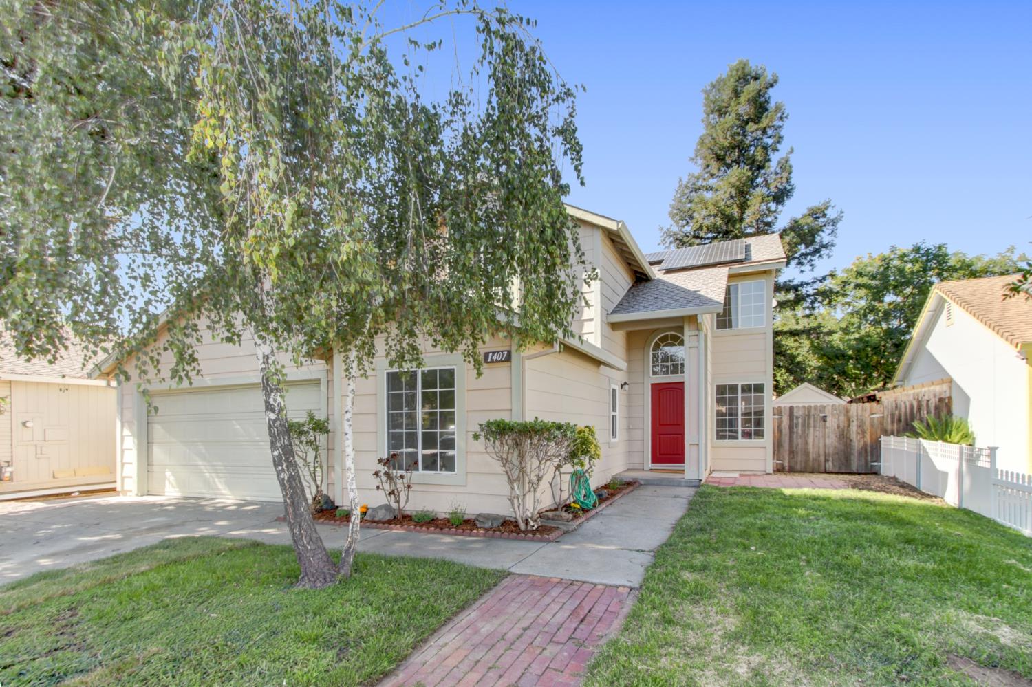 1407 Hoover Drive — photo