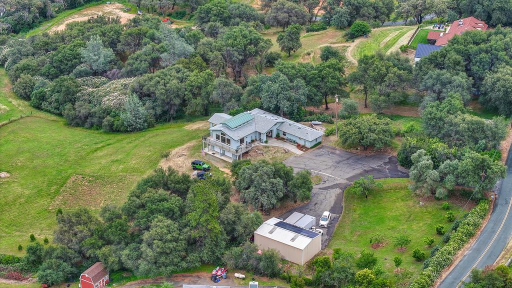 7357 Ridge Road — photo
