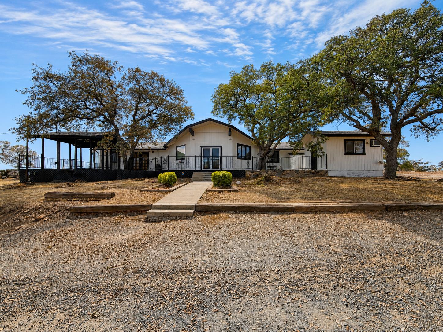 9846 Alamo Drive — photo