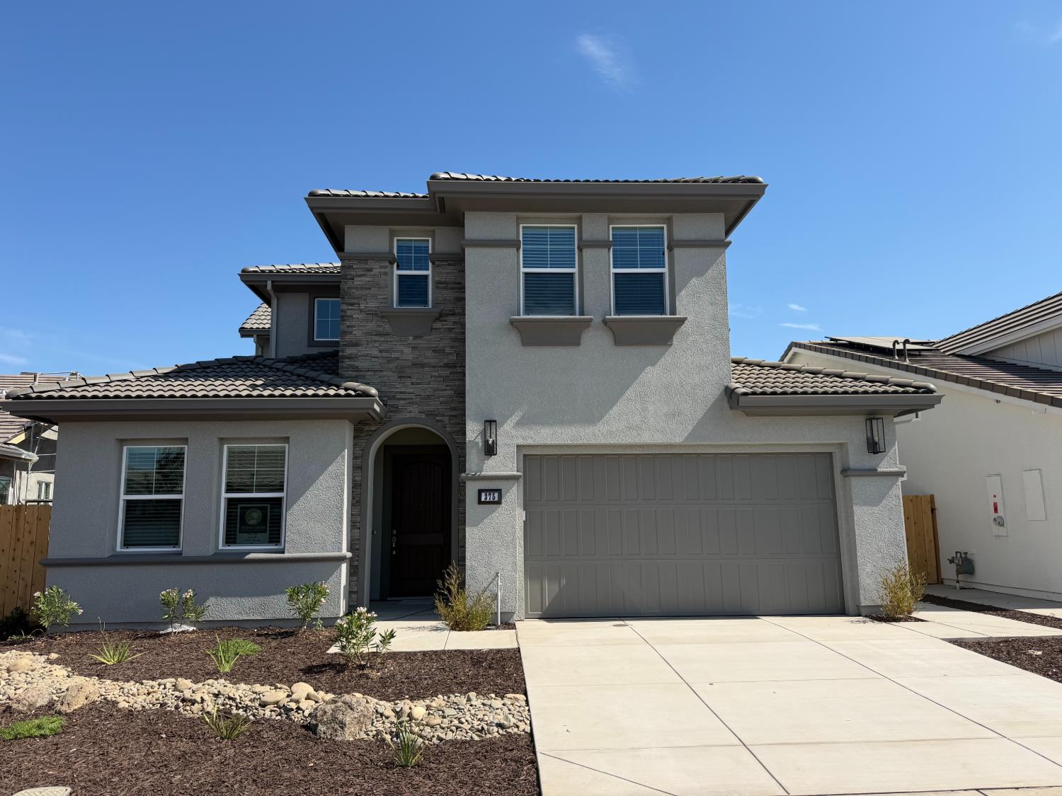 375 S Hot Springs Drive — photo