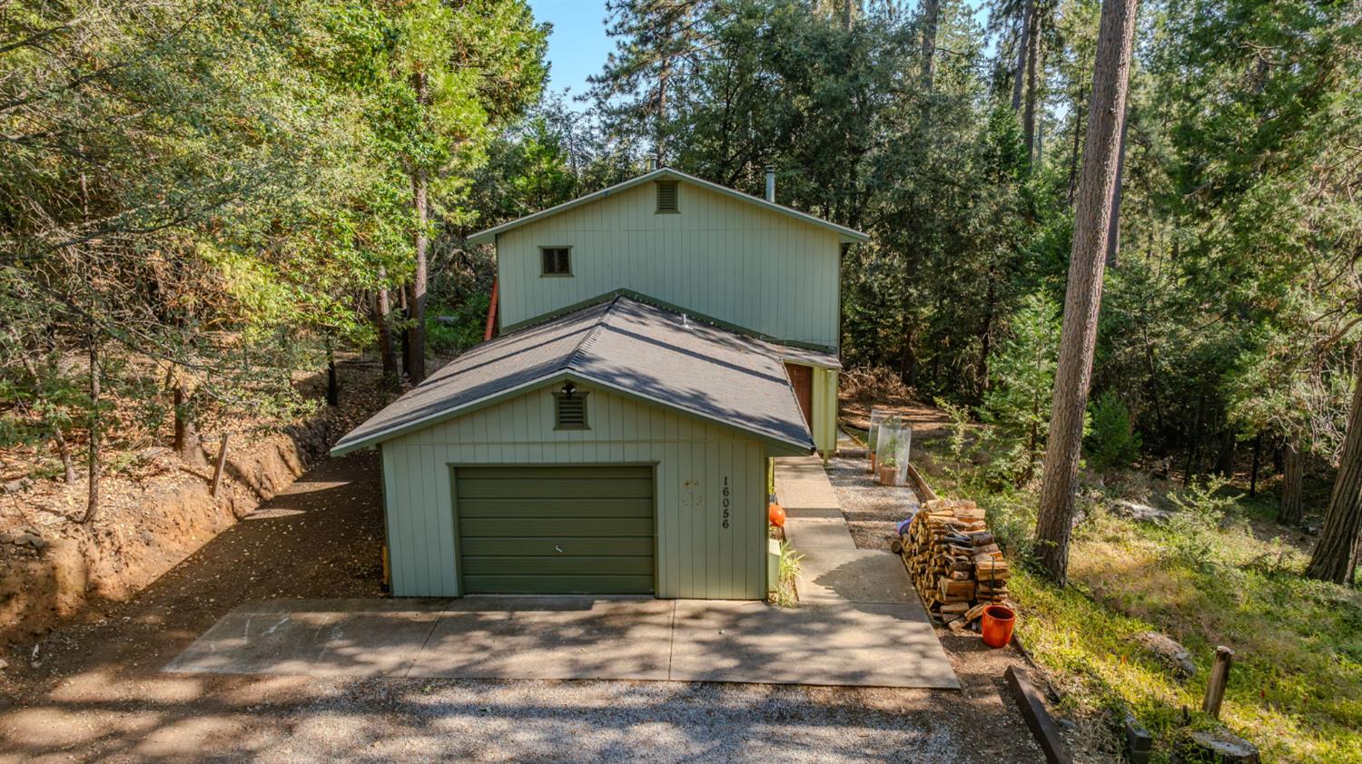 16056 N Cedar Heights Drive — photo