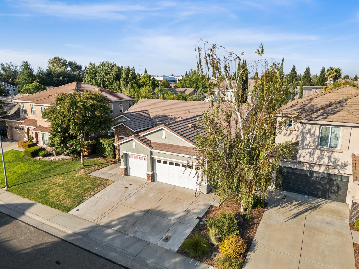 3353 Romano Court — photo