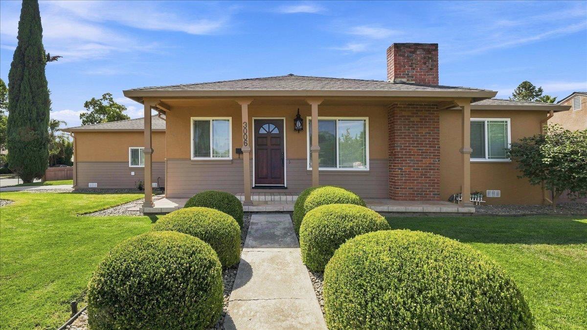 3006 Telegraph Avenue — photo