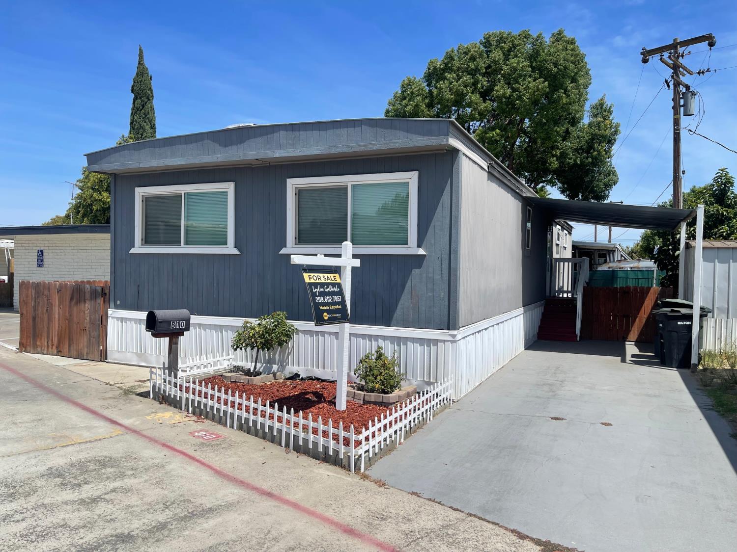 4143 Yosemite Blvd B10 — photo