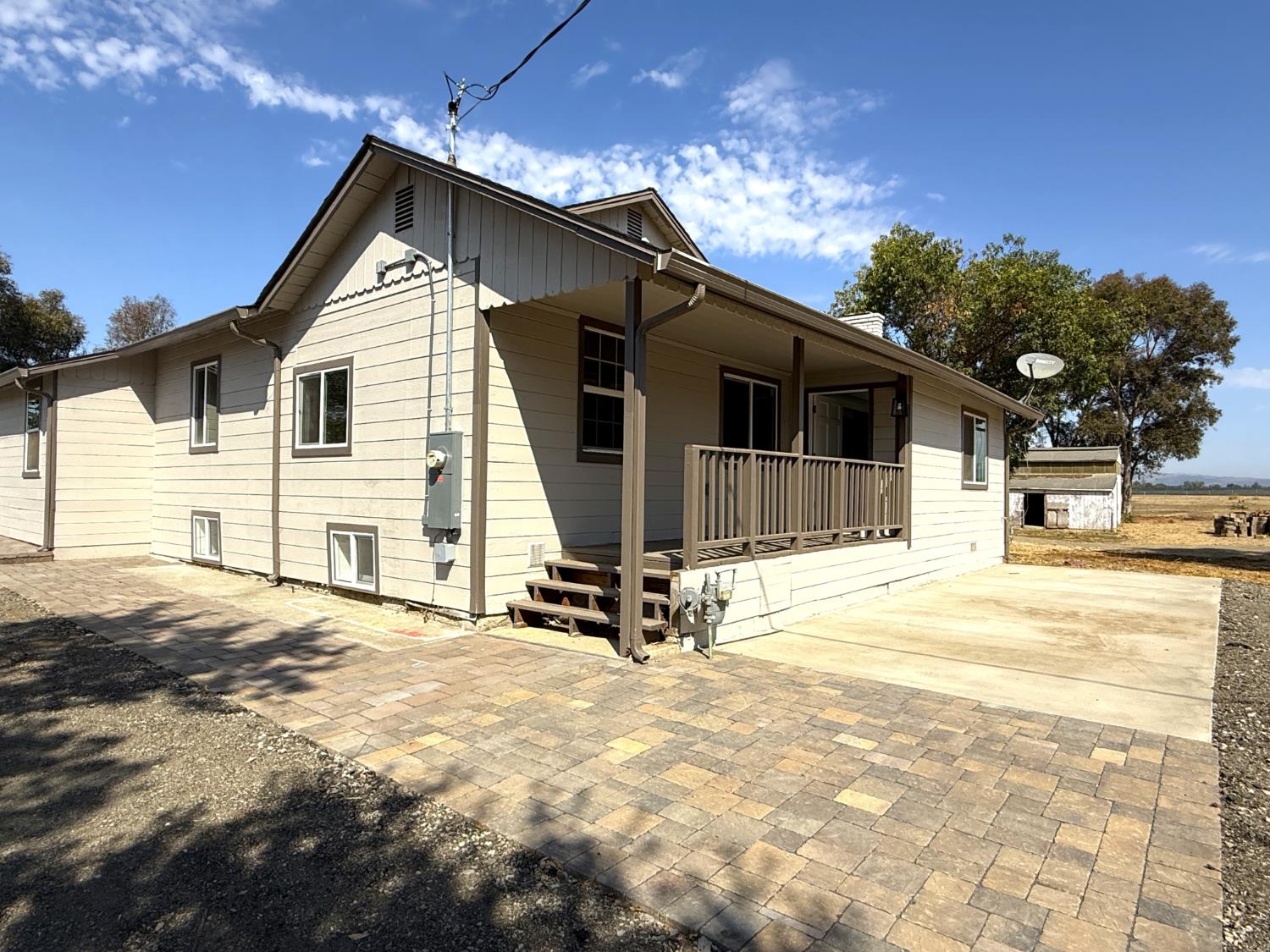 Home in San Martin, CA 95046 — photo 2
