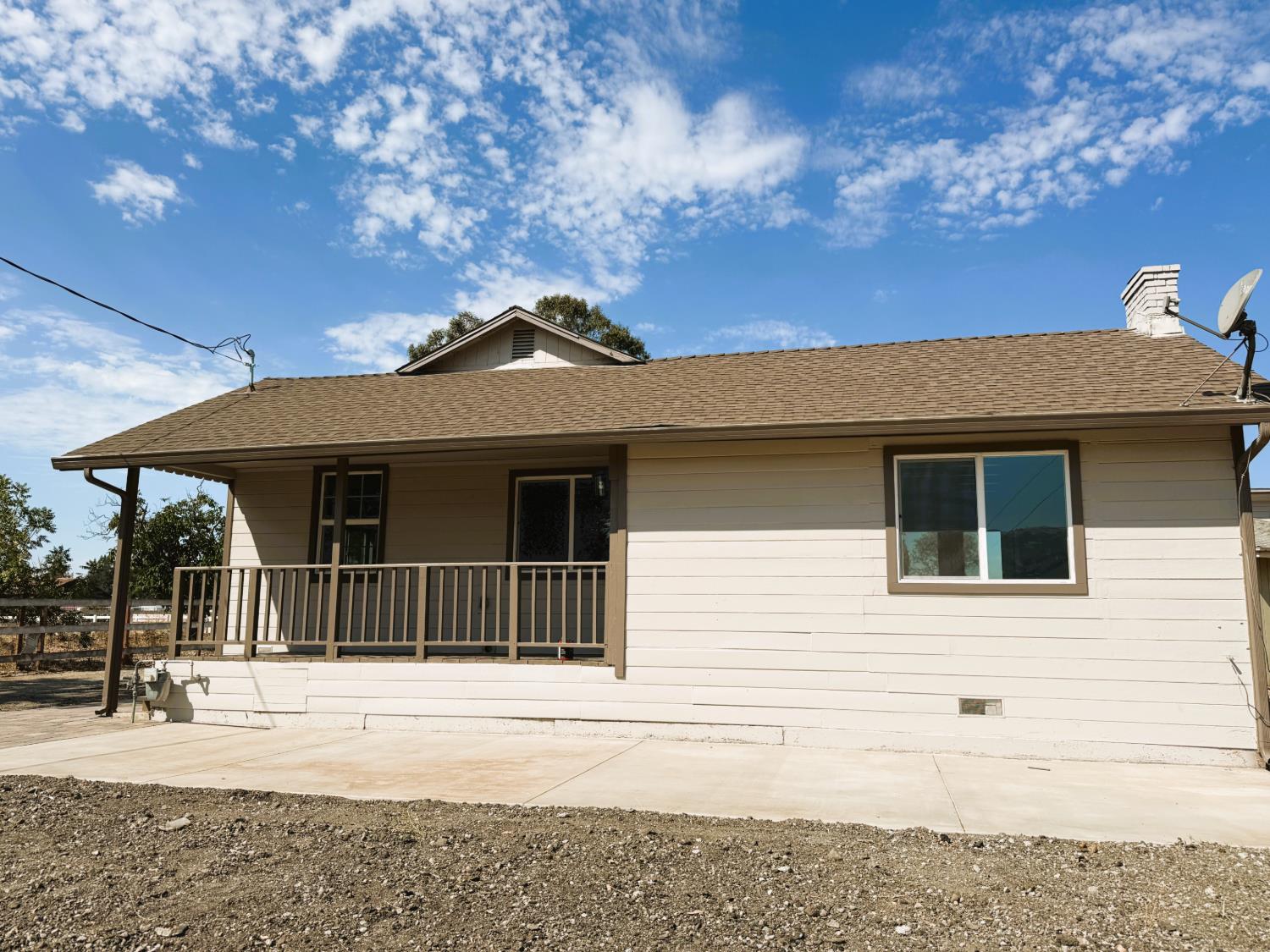 Home in San Martin, CA 95046 — photo 3