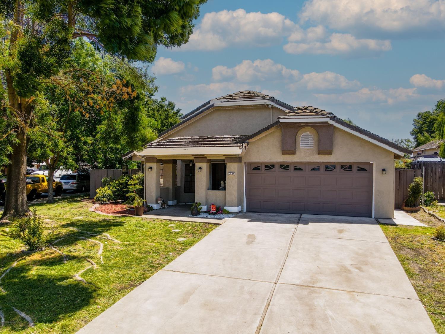 5795 Caribbean Circle — photo