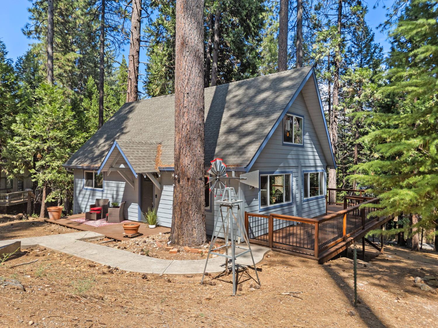 2601 Fairway Drive — photo