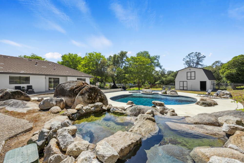 7822 Oak Glen Lane — photo