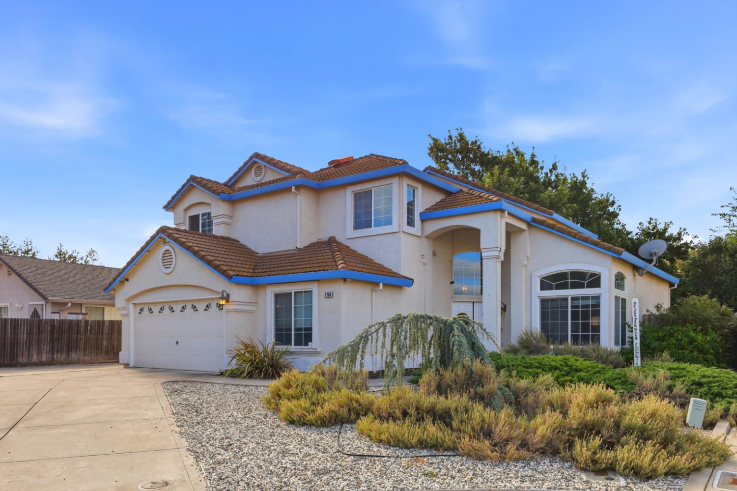 8784 Hawkesbury Court — photo