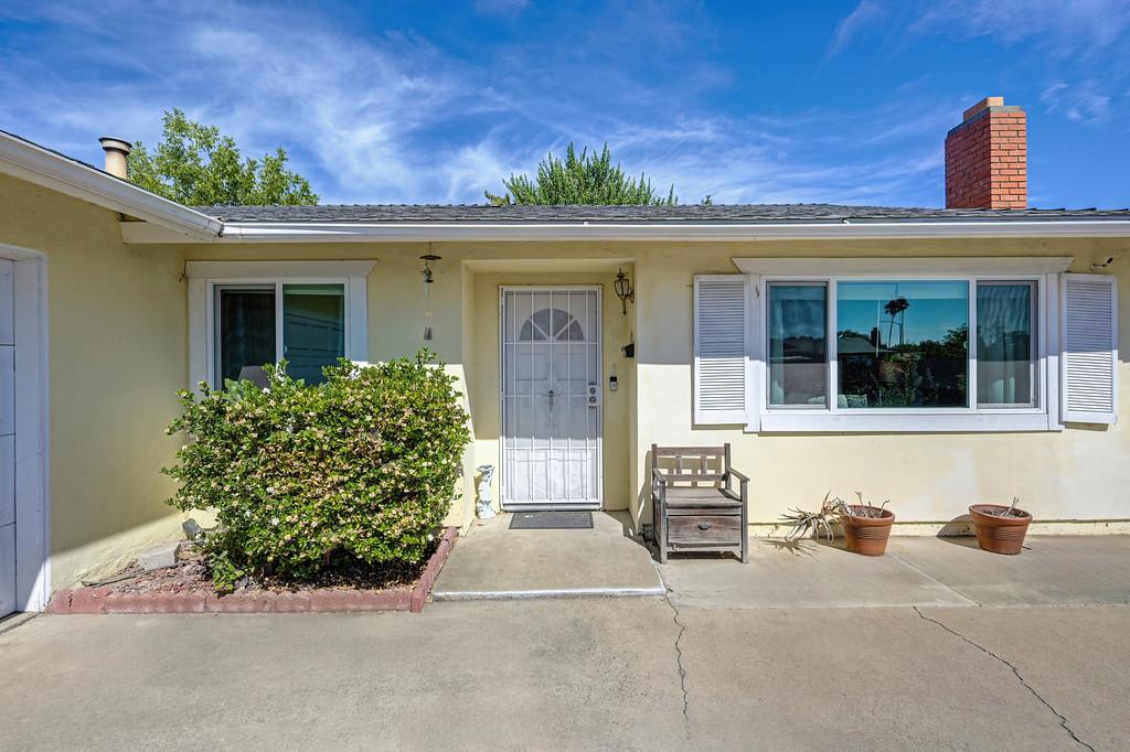 7104 Rimrock Drive — photo