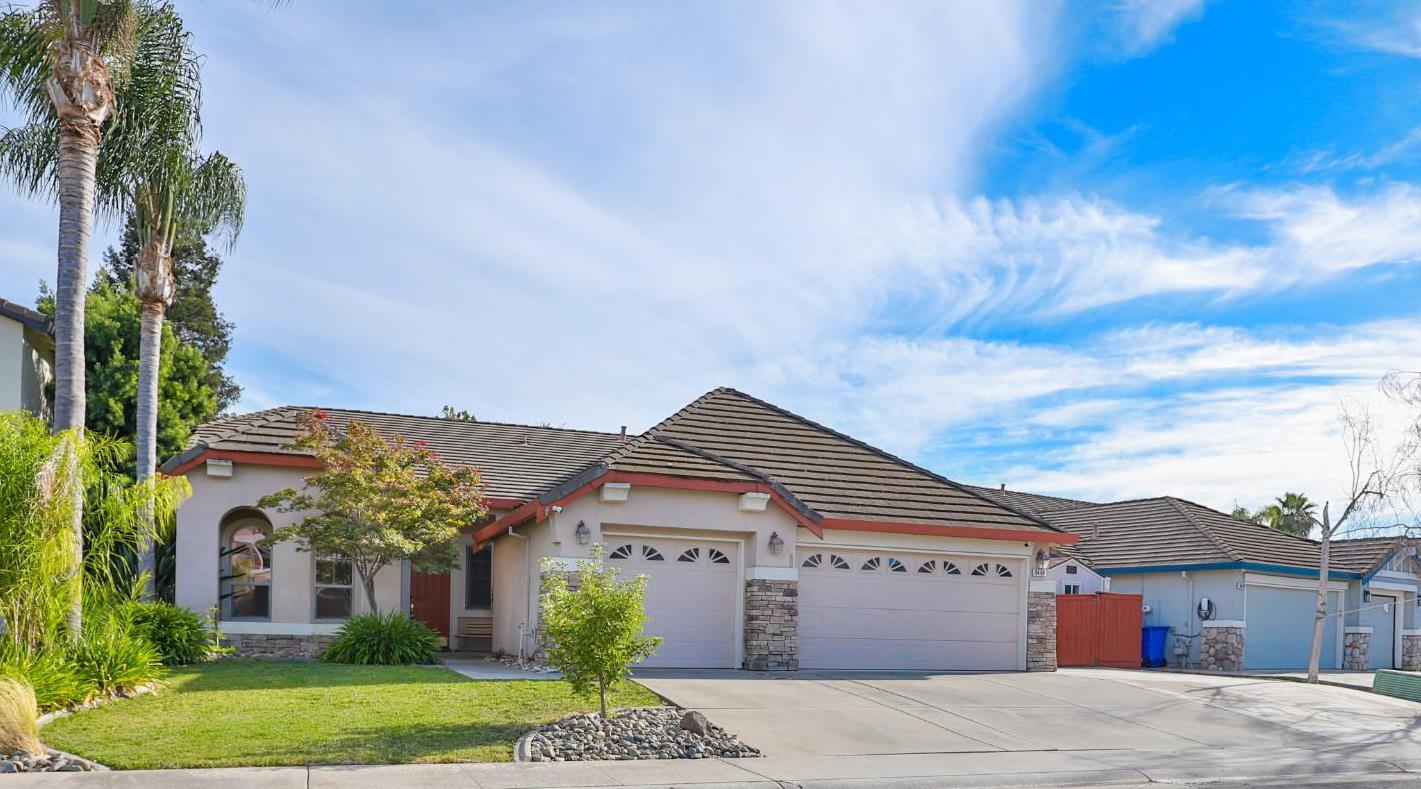 9404 Lyndley Plaza Way — photo
