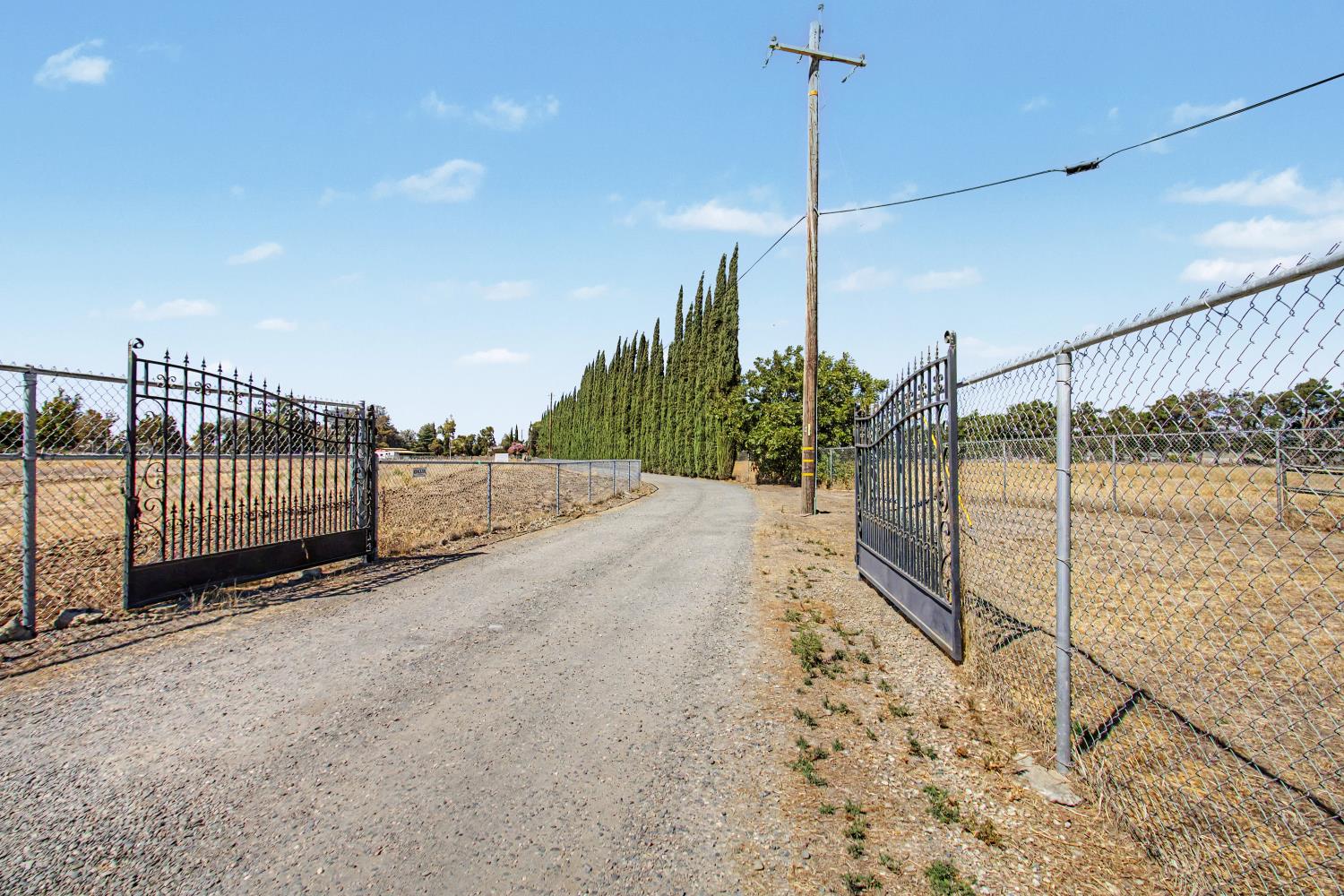 1180 Sunset Road — photo