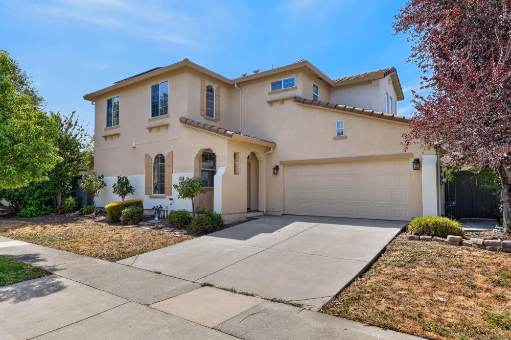 5325 Dunlay Drive — photo