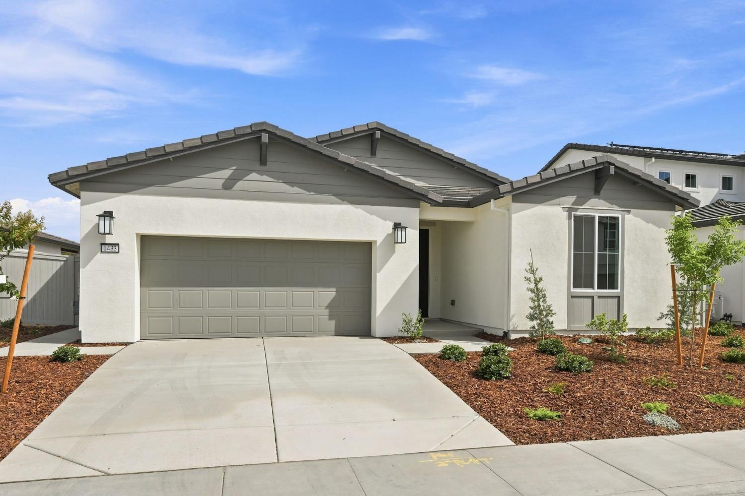 1433 Marmo Circle — photo
