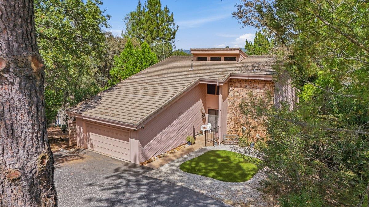 11238 Sunset Hills Court — photo