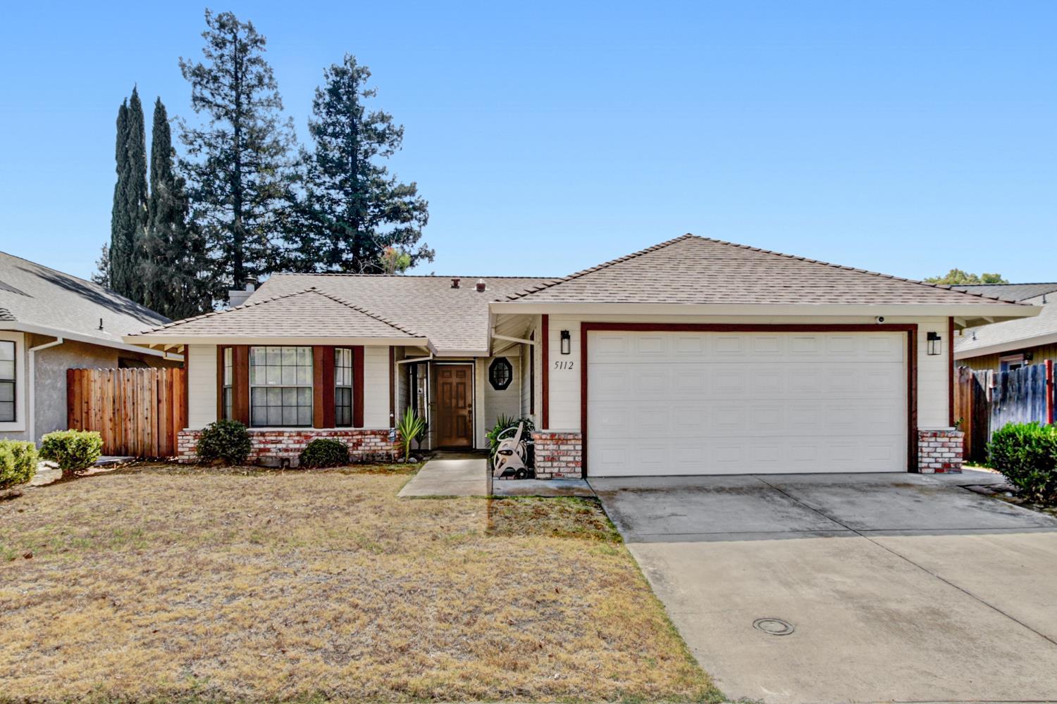 5112 Laguna Park Drive — photo